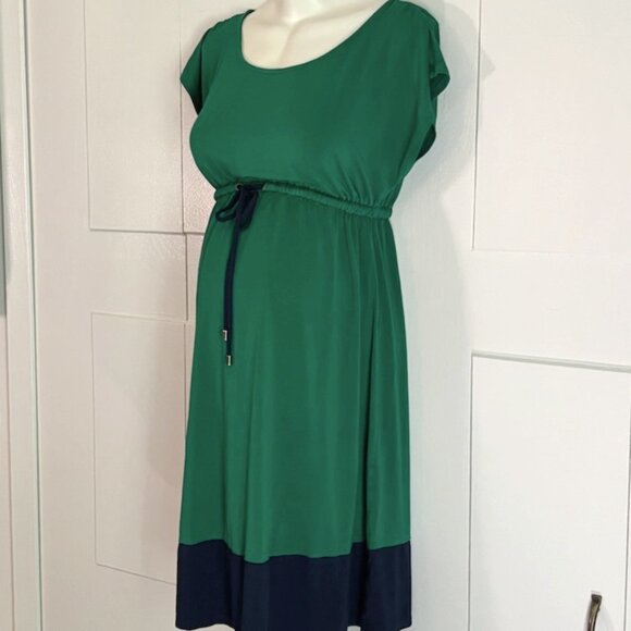 Maternity dress - Picture 1 of 5